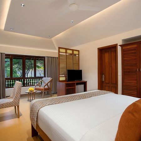 Estuary Sarovar Premiere Poovar Island Exteriér fotografie