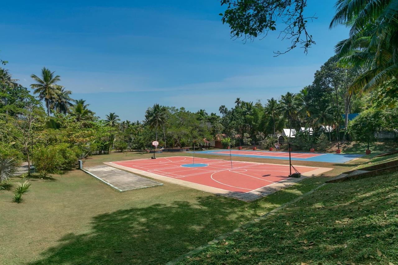 Estuary Sarovar Premiere Poovar Island Exteriér fotografie