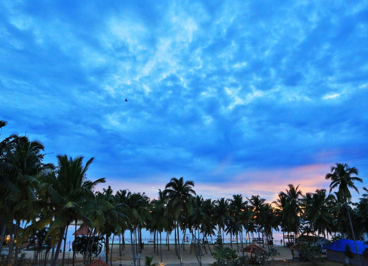 Estuary Sarovar Premiere Poovar Island Exteriér fotografie