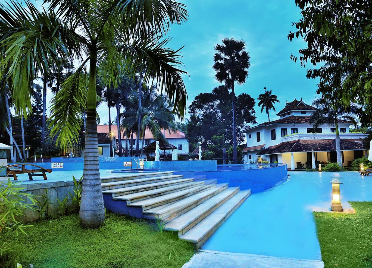 Estuary Sarovar Premiere Poovar Island Exteriér fotografie
