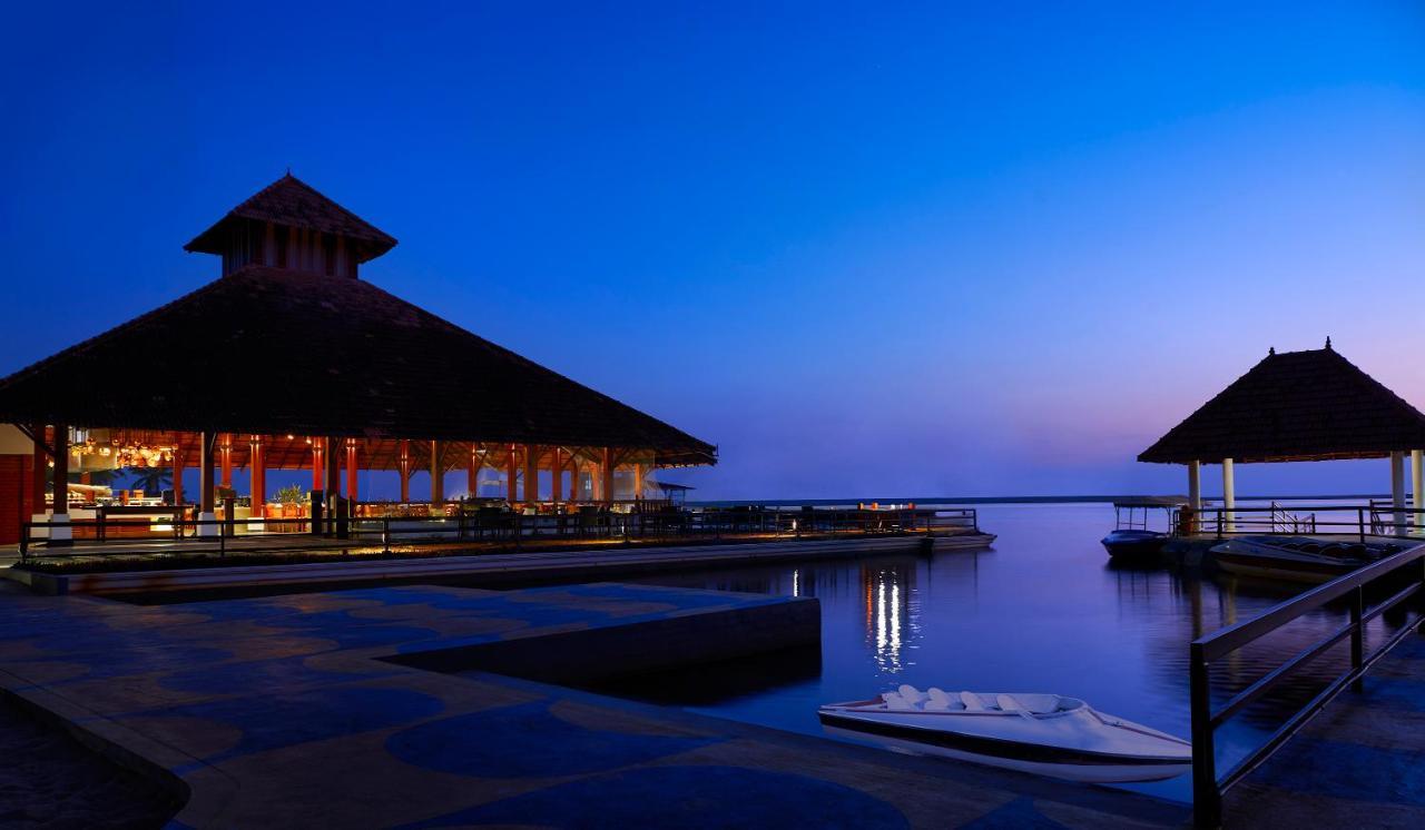 Estuary Sarovar Premiere Poovar Island Exteriér fotografie
